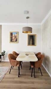 Az „&Aacute;lommel&oacute;” -Kort&aacute;rs műv&eacute;szet az otthon sz&iacute;v&eacute;ben